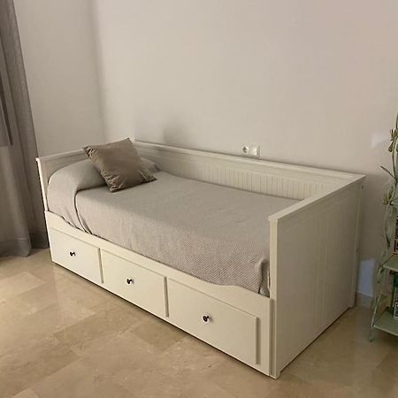 Central Estepona 3 Bed Apt With Pool And Parking Zewnętrze zdjęcie